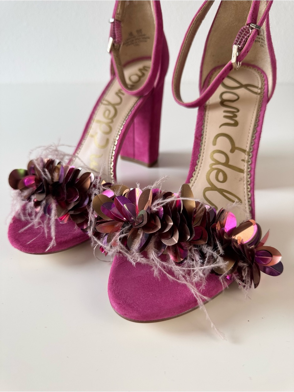 Sam Edelman Yal Heels Pink Suede, Sequins, Feathers Ankle Strap Size 7.5 - Picture 2 of 9